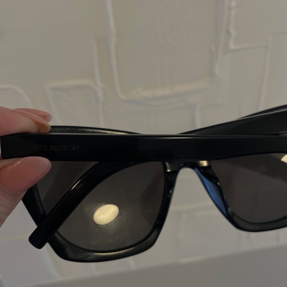 Saint Laurent Kate Sunglasses, Includes Case. - Picture 8 of 12